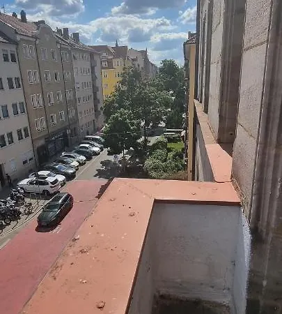 B&r In Aufseßplatz Apartment